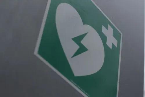 Grosseto, due nuovi defibrillatori in piazza Marconi e autostazione